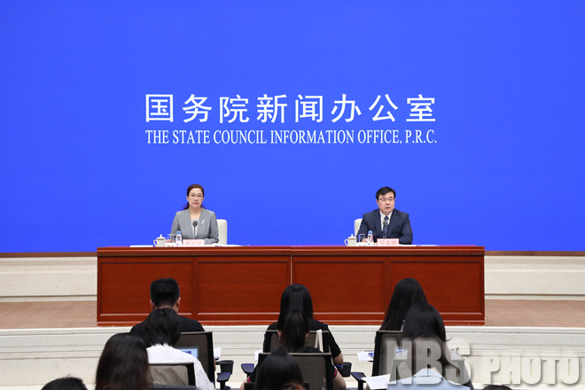 国家统计局新闻发言人就2025年7月份国民经济运行情况答记者问 ​