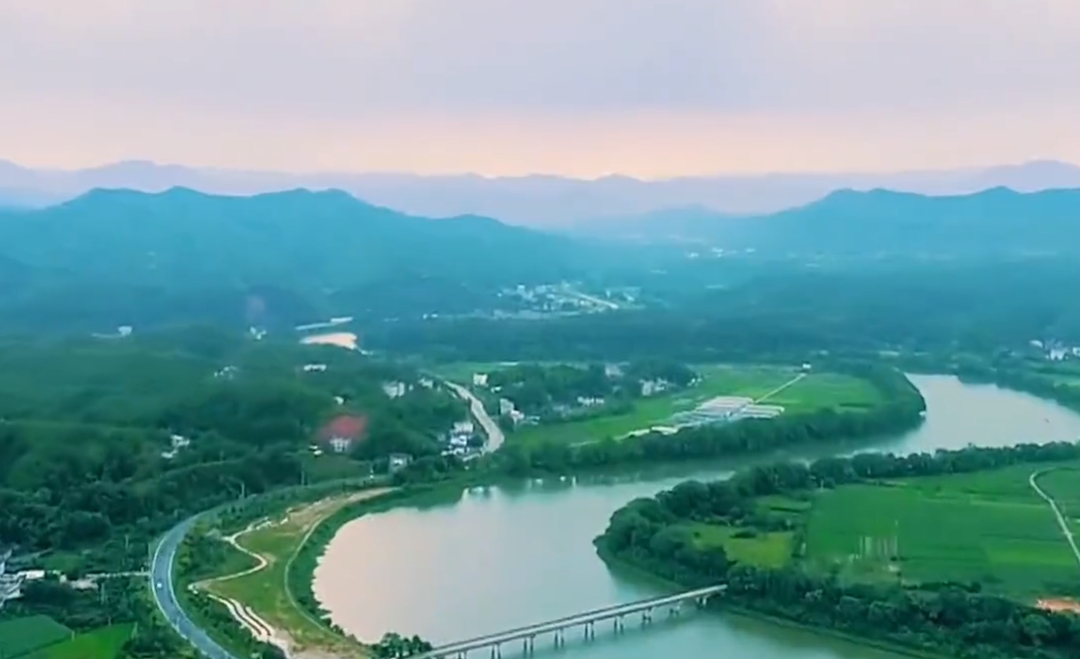 青海清洁能源发展强劲