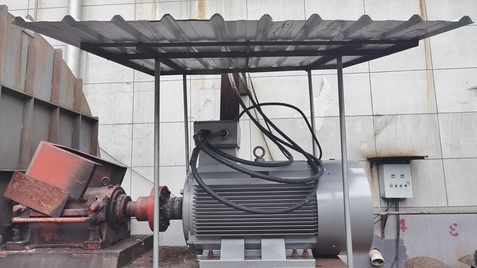 江苏苏仪集团有限公司   “助磁”同步磁电机驱控系统