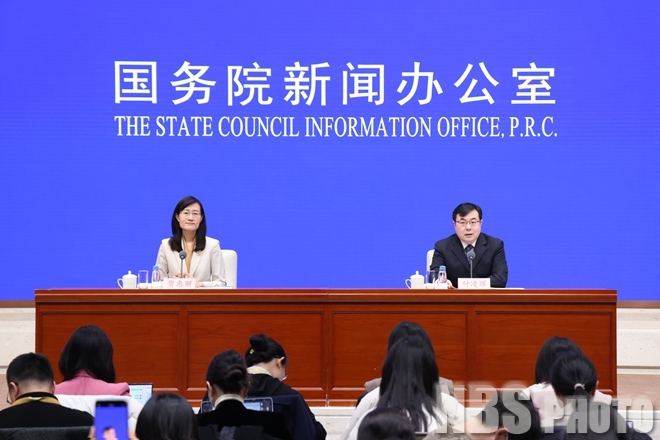 国家统计局新闻发言人就2026年1—2月份国民经济运行情况答记者问