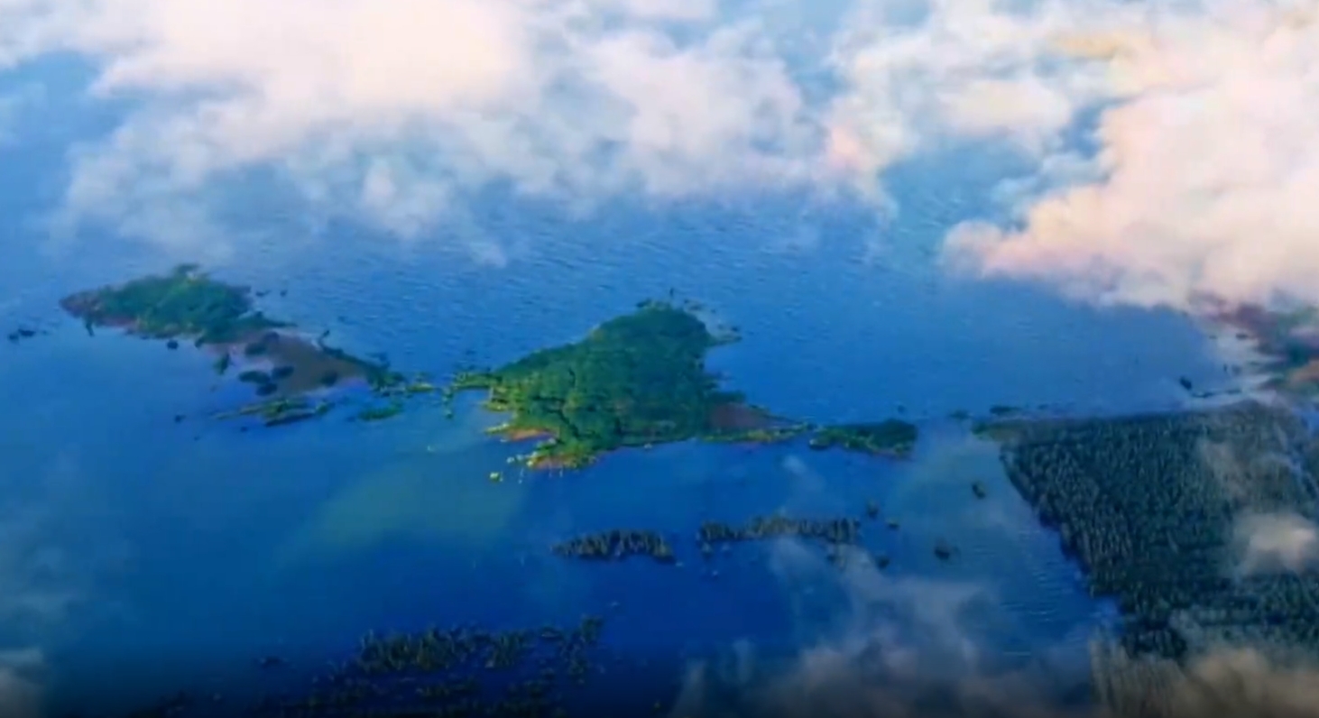 陕西的天更蓝水更清山更绿