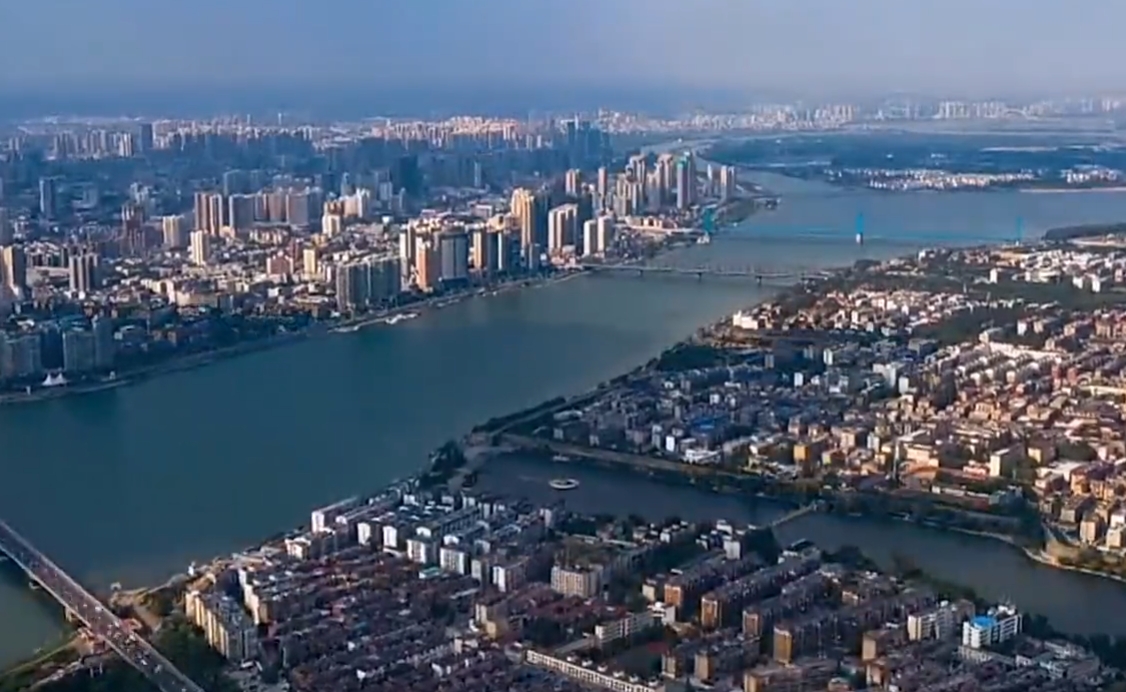 工业和信息化部等七部门联合印发《加力推进石化化工行业老旧装置更新改造行动方案(2026-2029年)》