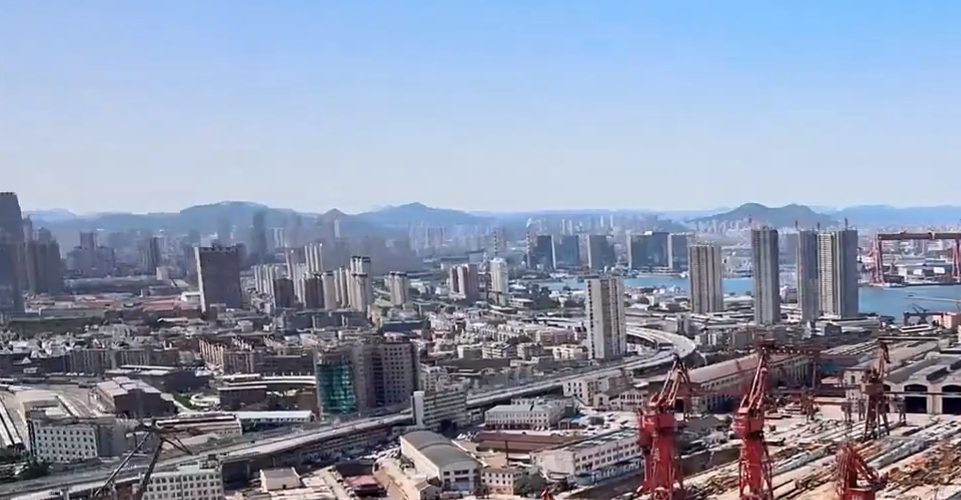 能源结构向绿迭代向新升级 —— “十五五”时期经济社会发展主要指标解读