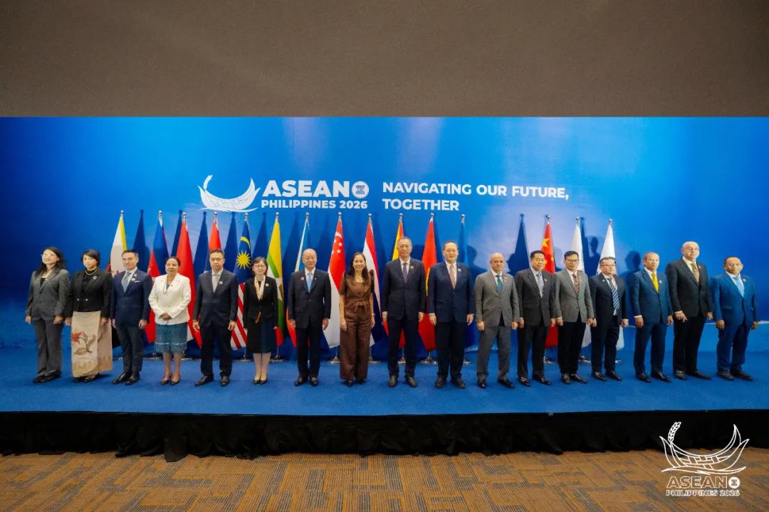 国家能源局负责人出席东盟能源部长系列会议
